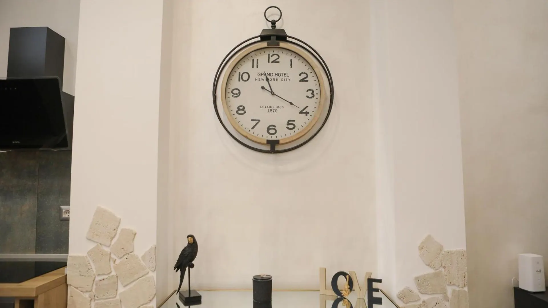 Luxury Regina 14 Apartment Bari 0*,  Italy